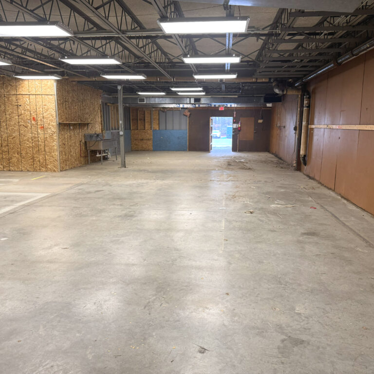 190 Northeast Road, Standish