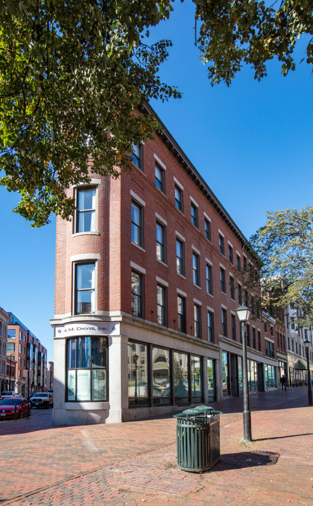 24 City Center, Portland