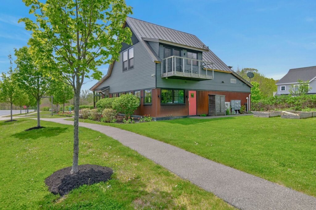 517 Ocean House Road, Cape Elizabeth