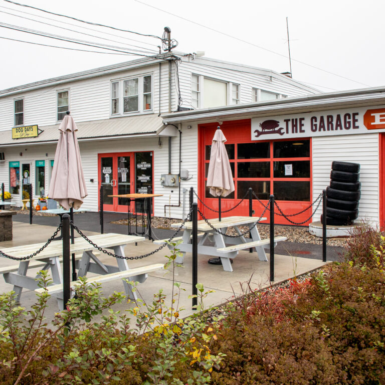 Turnkey Restaurant & Bar Space for Lease