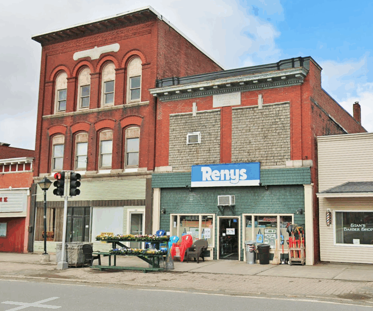 131 Main Street, Pittsfield