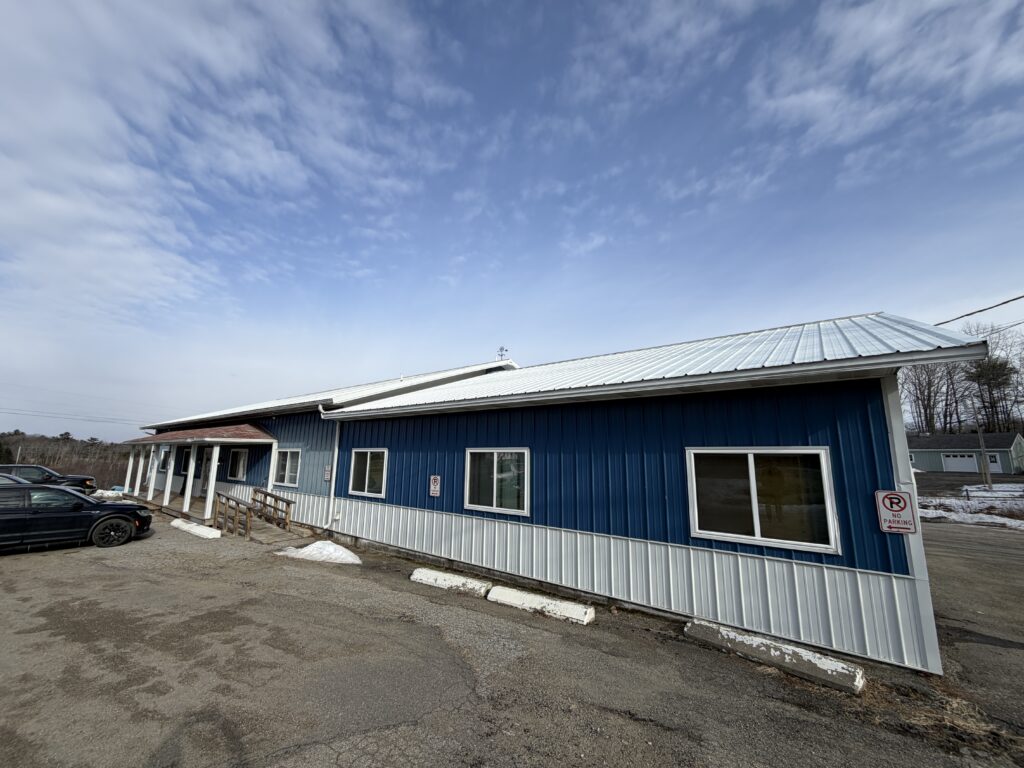 825 Atlantic Highway, Warren