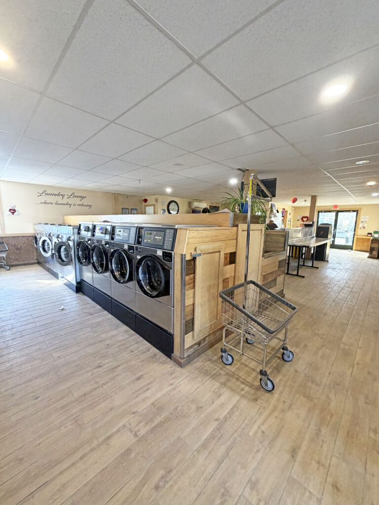 60 Bay Street & 4 Halifax Street, Winslow