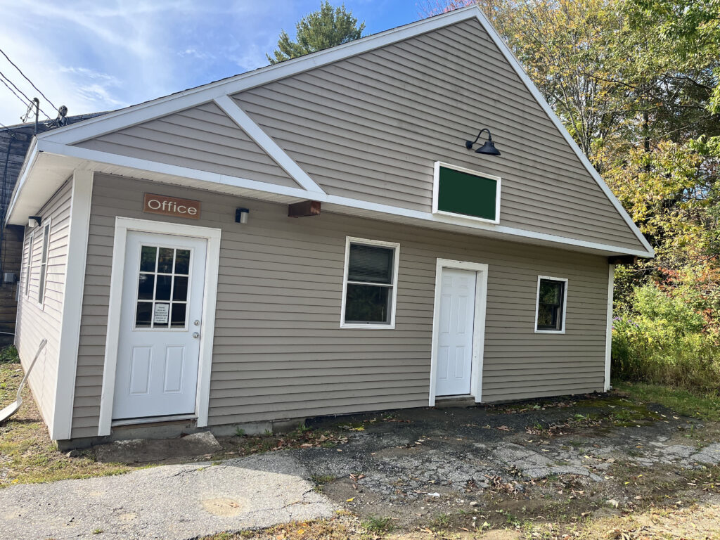112 Pond Road, Bowdoinham