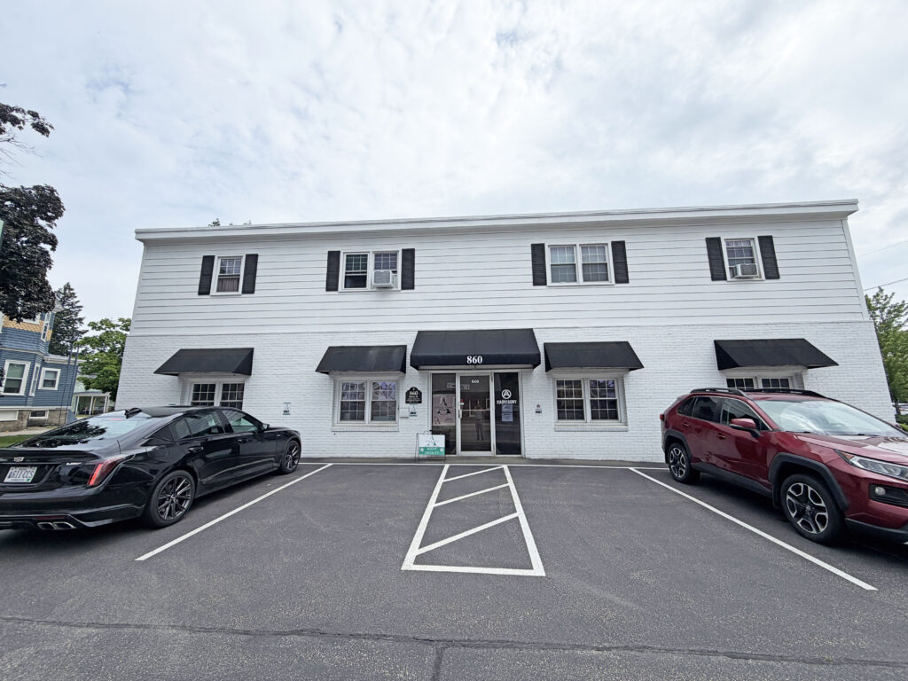 860 Main Street, Sanford