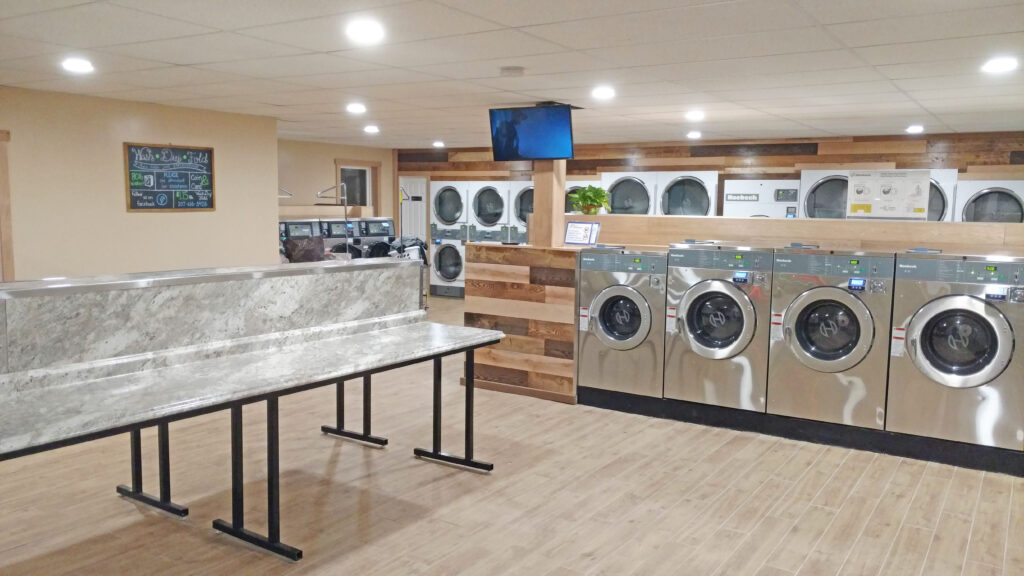 60 Bay Street & 4 Halifax Street, Winslow