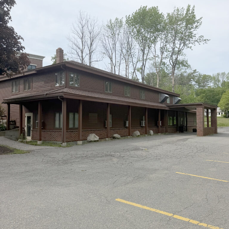 174 Kennedy Memorial Drive, Waterville