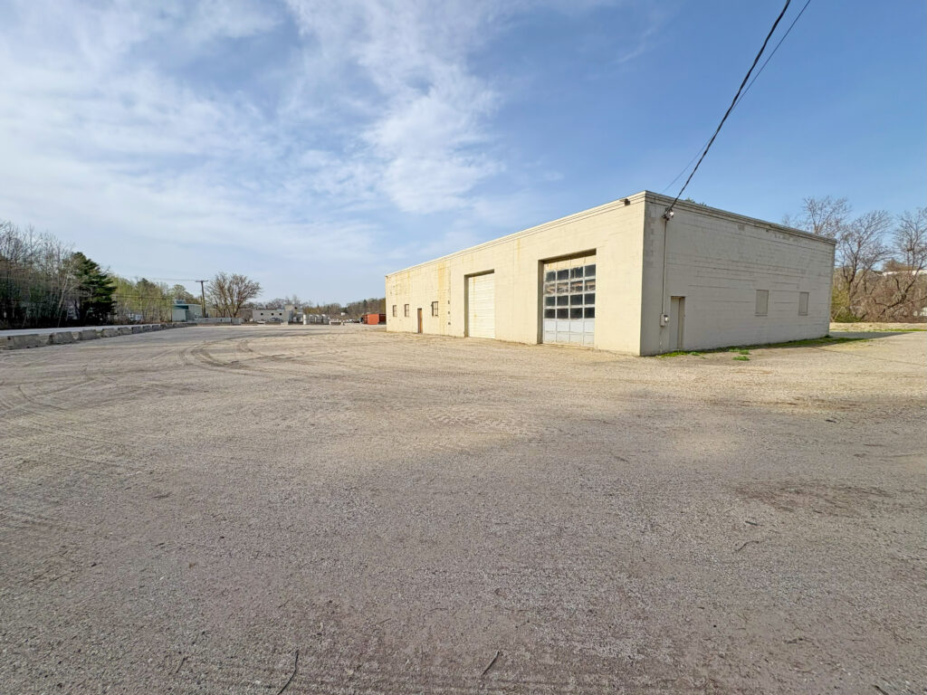 278 Riverside Drive, Auburn