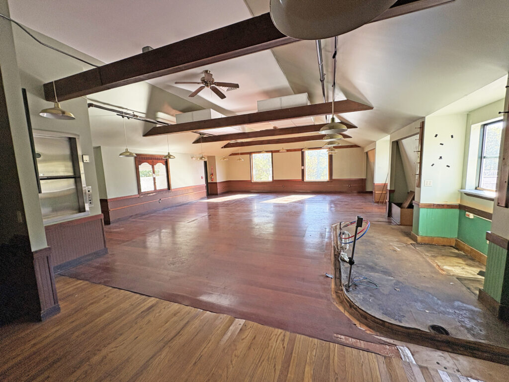 187 Lower Main Street, Freeport