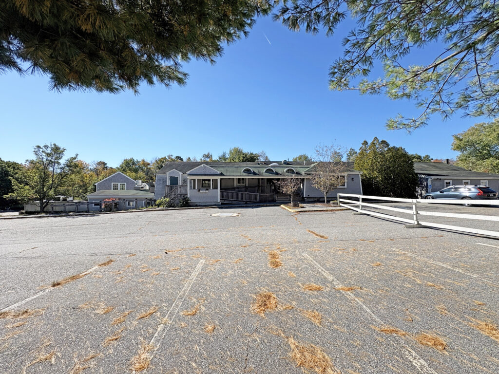 187 Lower Main Street, Freeport