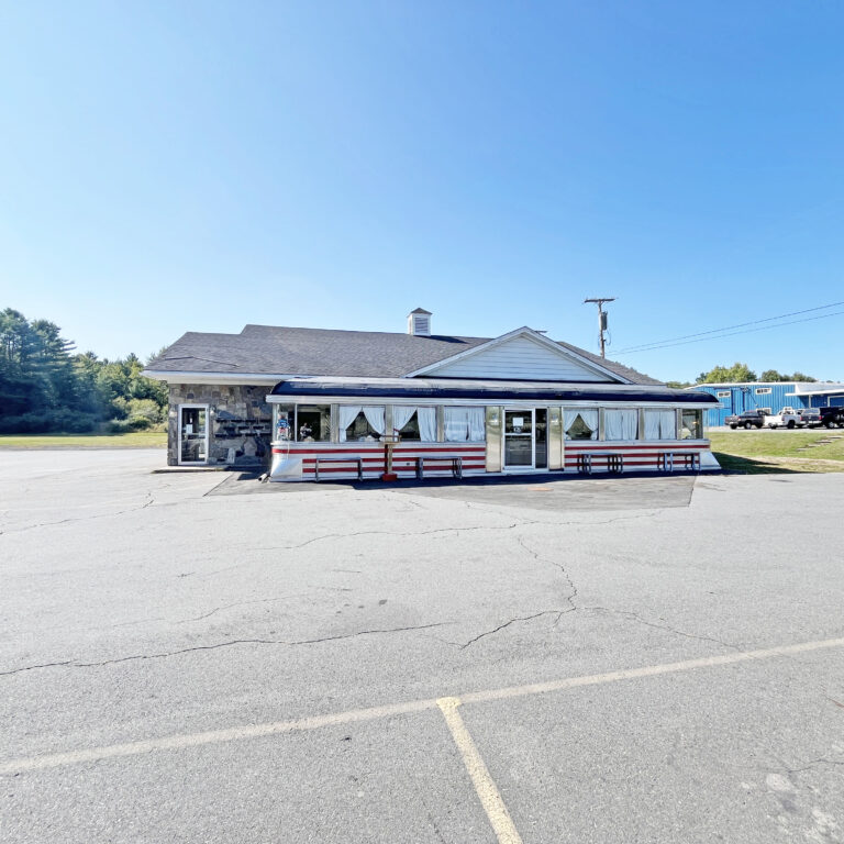 367 Wilton Road/Route 2, Farmington