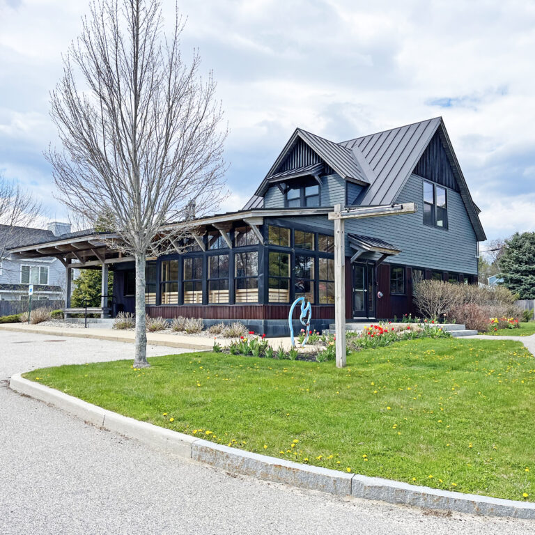 517 Ocean House Road, Cape Elizabeth