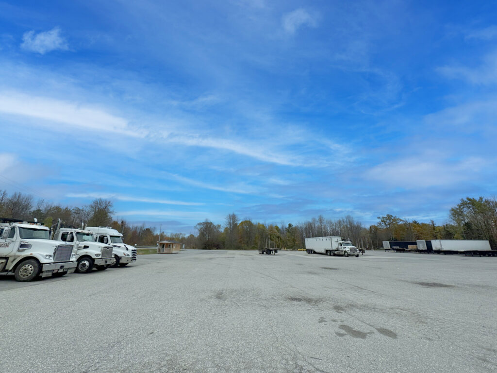 162 Hinckley Road, Clinton