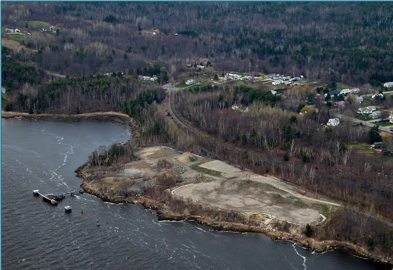 River Road, Bucksport