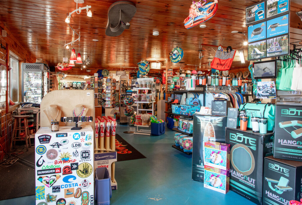 Sun Sports+ : 894 Roosevelt Trail, Naples