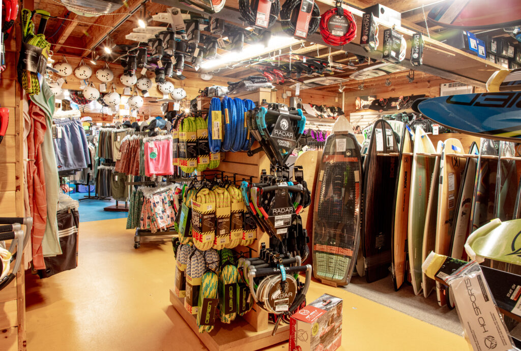 Sun Sports+ : 894 Roosevelt Trail, Naples