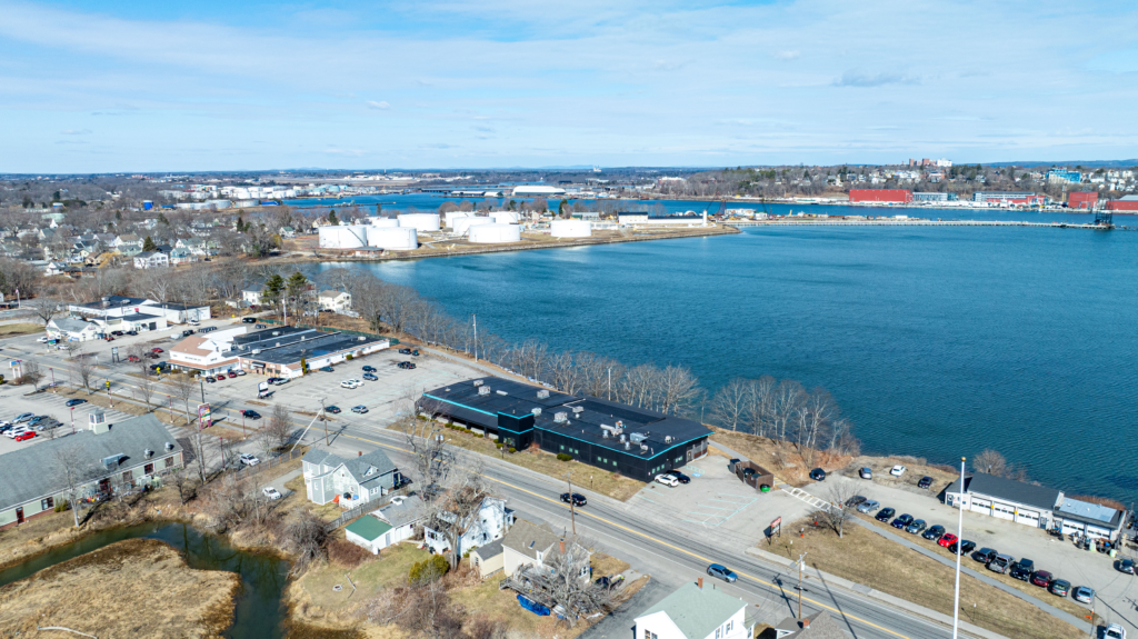 Major Price Reduction : 725 Broadway, South Portland